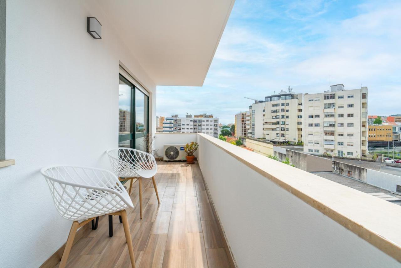 Gaia Terrace Apartamento Qian 2Br Ac L Free Parking Vila Nova de Gaia Bagian luar foto