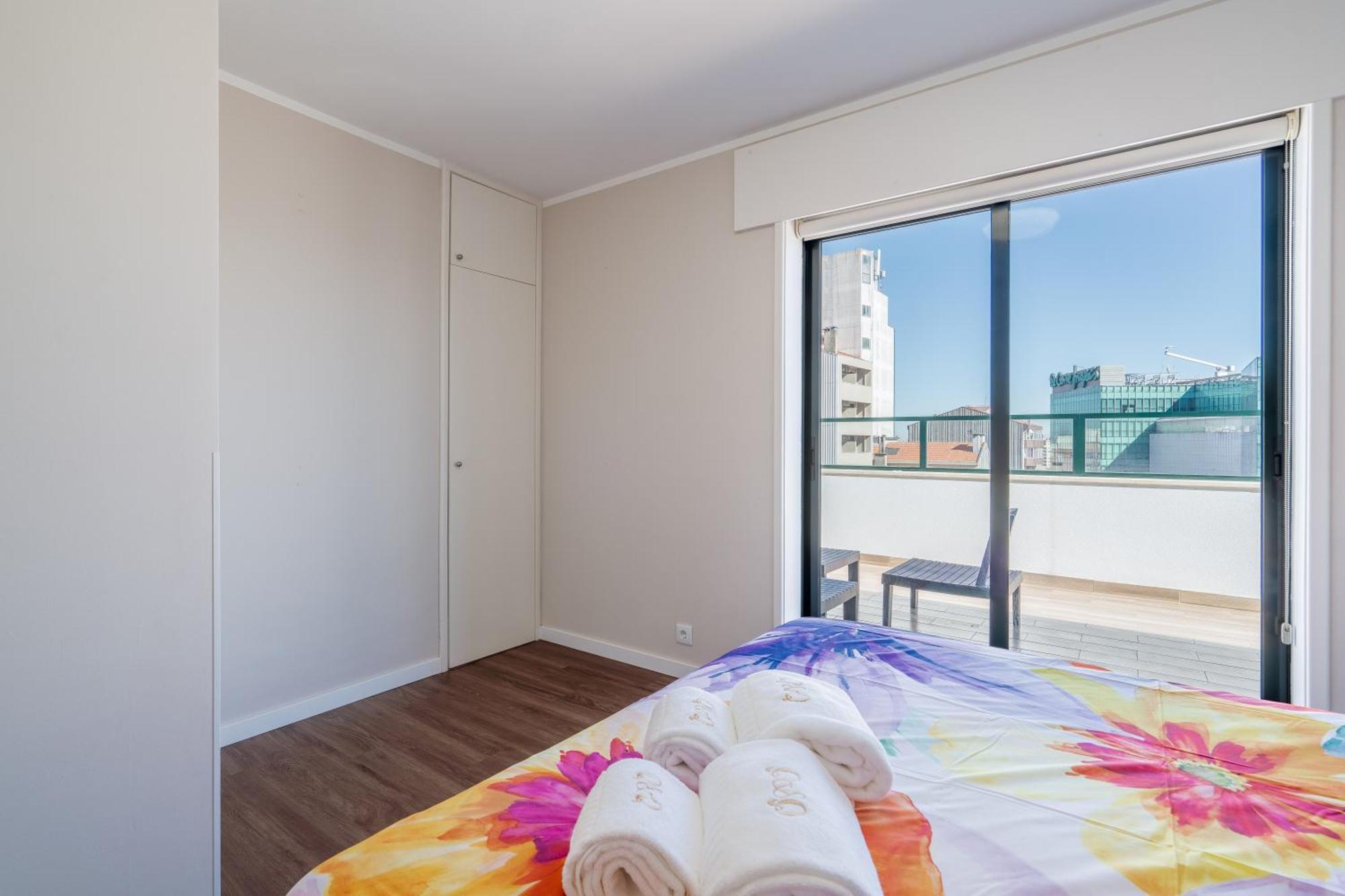 Gaia Terrace Apartamento Qian 2Br Ac L Free Parking Vila Nova de Gaia Bagian luar foto