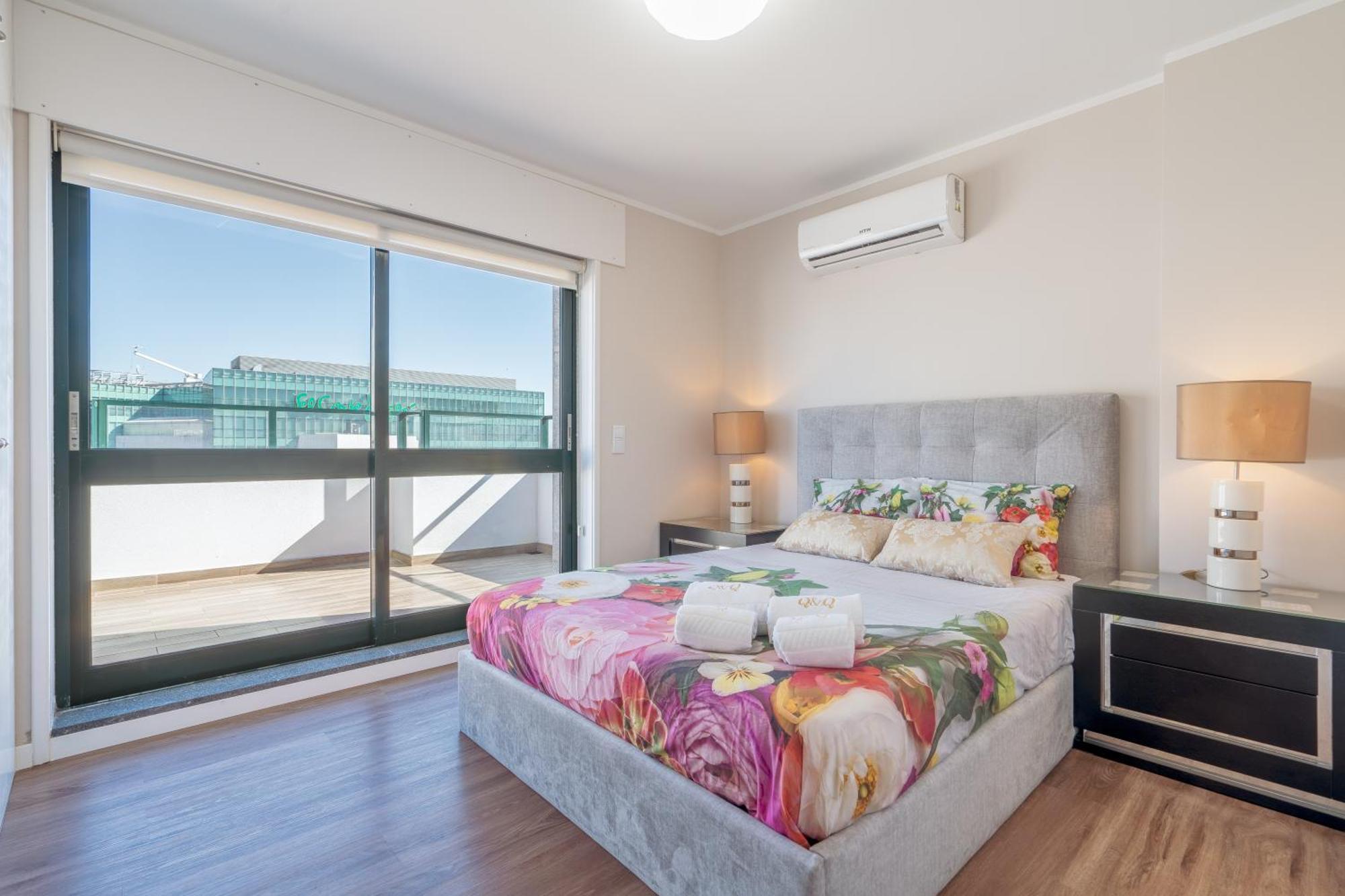 Gaia Terrace Apartamento Qian 2Br Ac L Free Parking Vila Nova de Gaia Bagian luar foto
